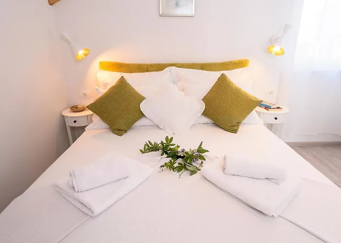 The Elegance Nest - Zf Hvar Hvar Town