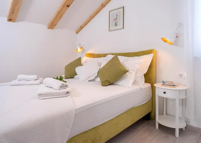 The Elegance Nest - Zf Hvar Apartament Hvar Town