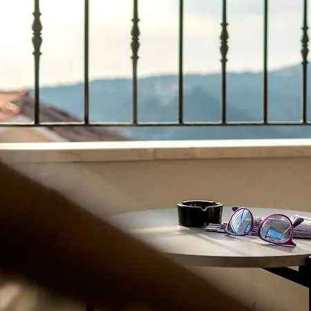 The Elegance Nest - Zf Hvar Διαμέρισμα *