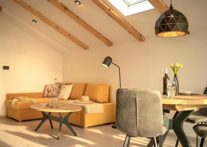 The Elegance Nest - Zf Hvar Апартаменти